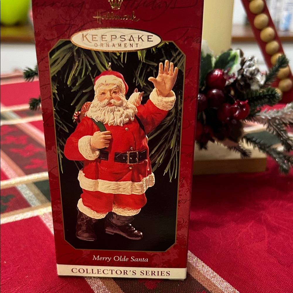 Keepsake Merry Olde Santa Ornament hallmark 1999 last in series rare